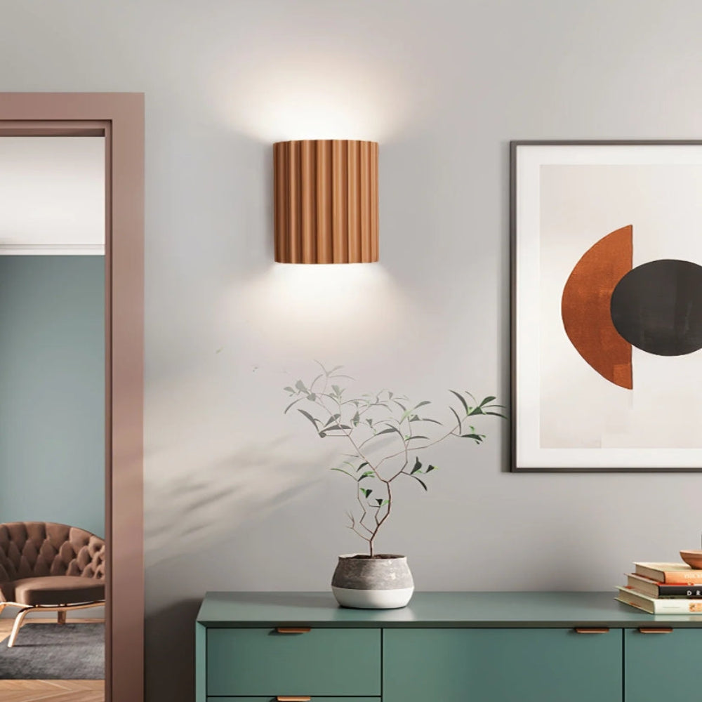 Fluted Resin Wall Lamp - Auraolight
