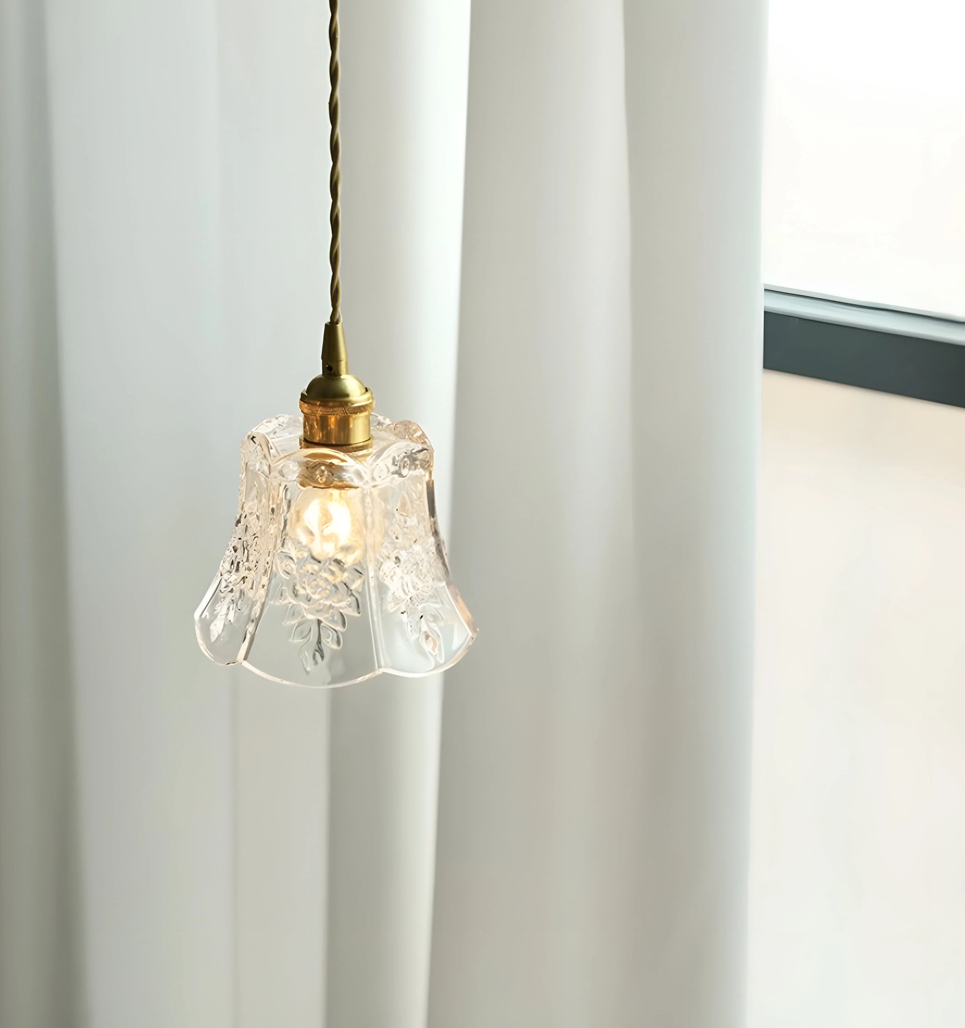 French Relief Glass Pendant Lamp - Auraolight