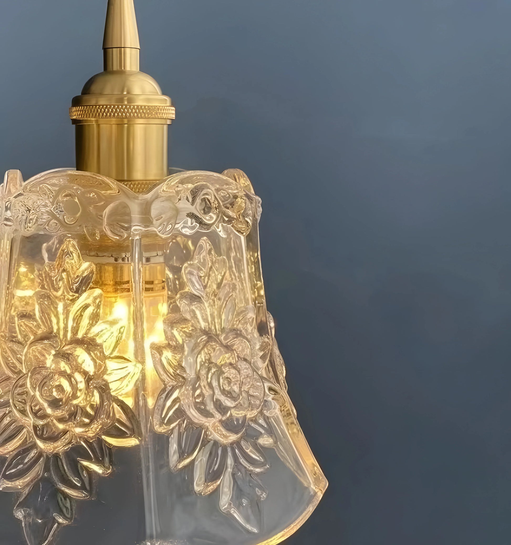 French Relief Glass Pendant Lamp - Auraolight