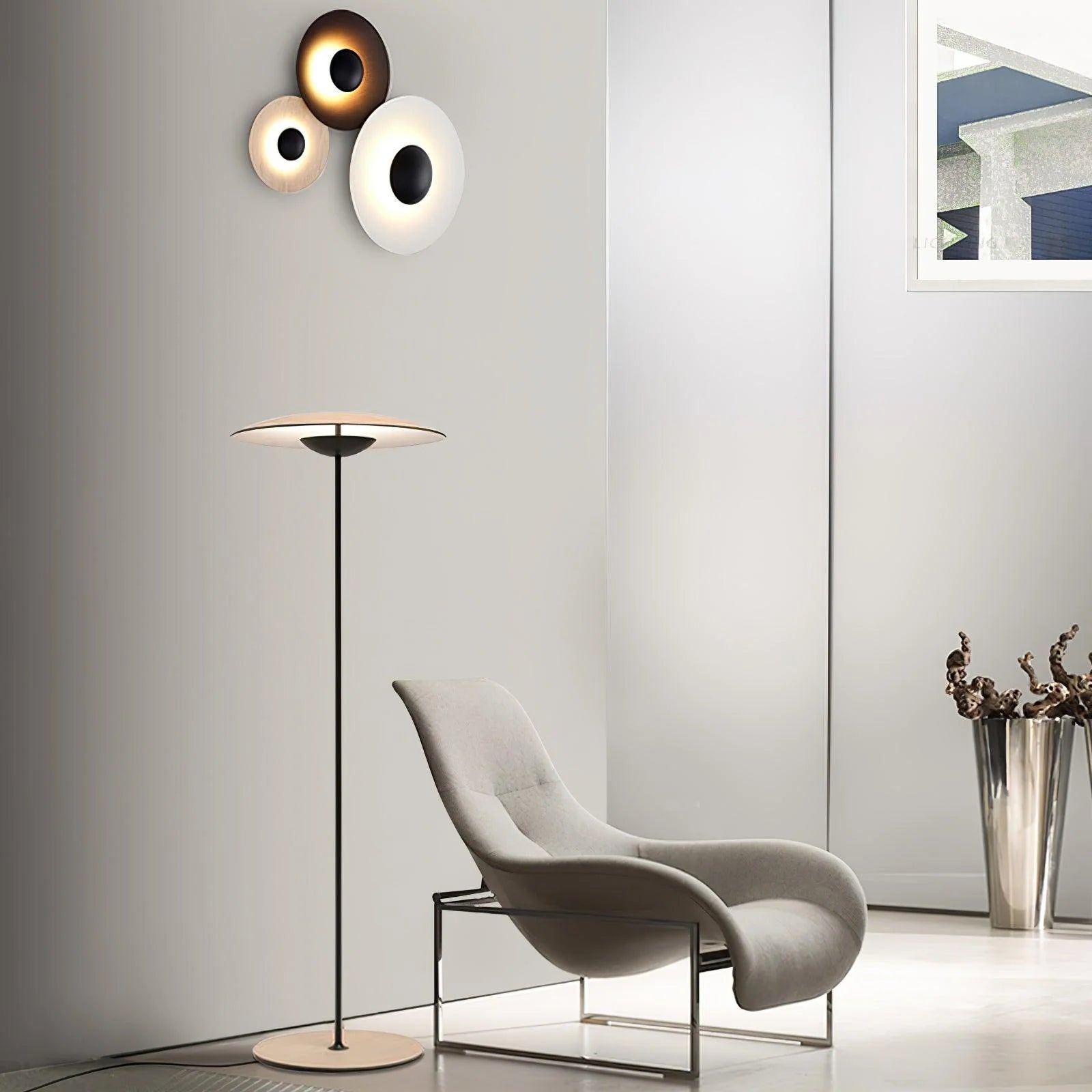 Innovative Directional Floor Lamp - Yiarolight