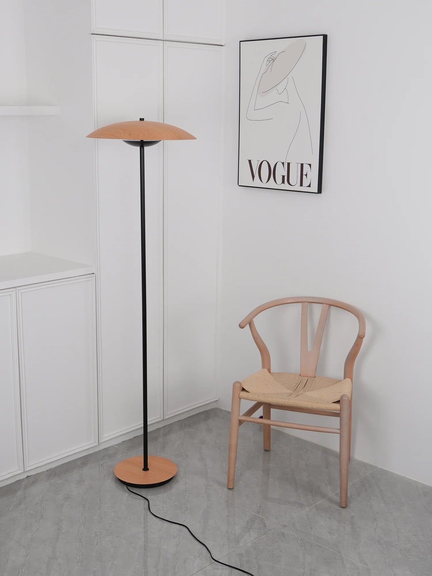 Innovative Directional Floor Lamp - Yiarolight