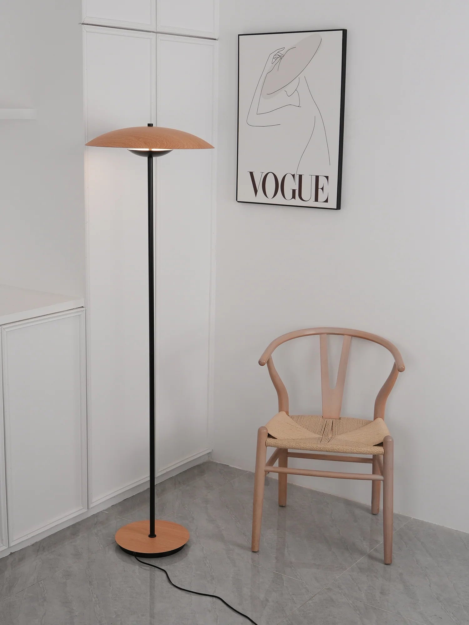 Innovative Directional Floor Lamp - Yiarolight