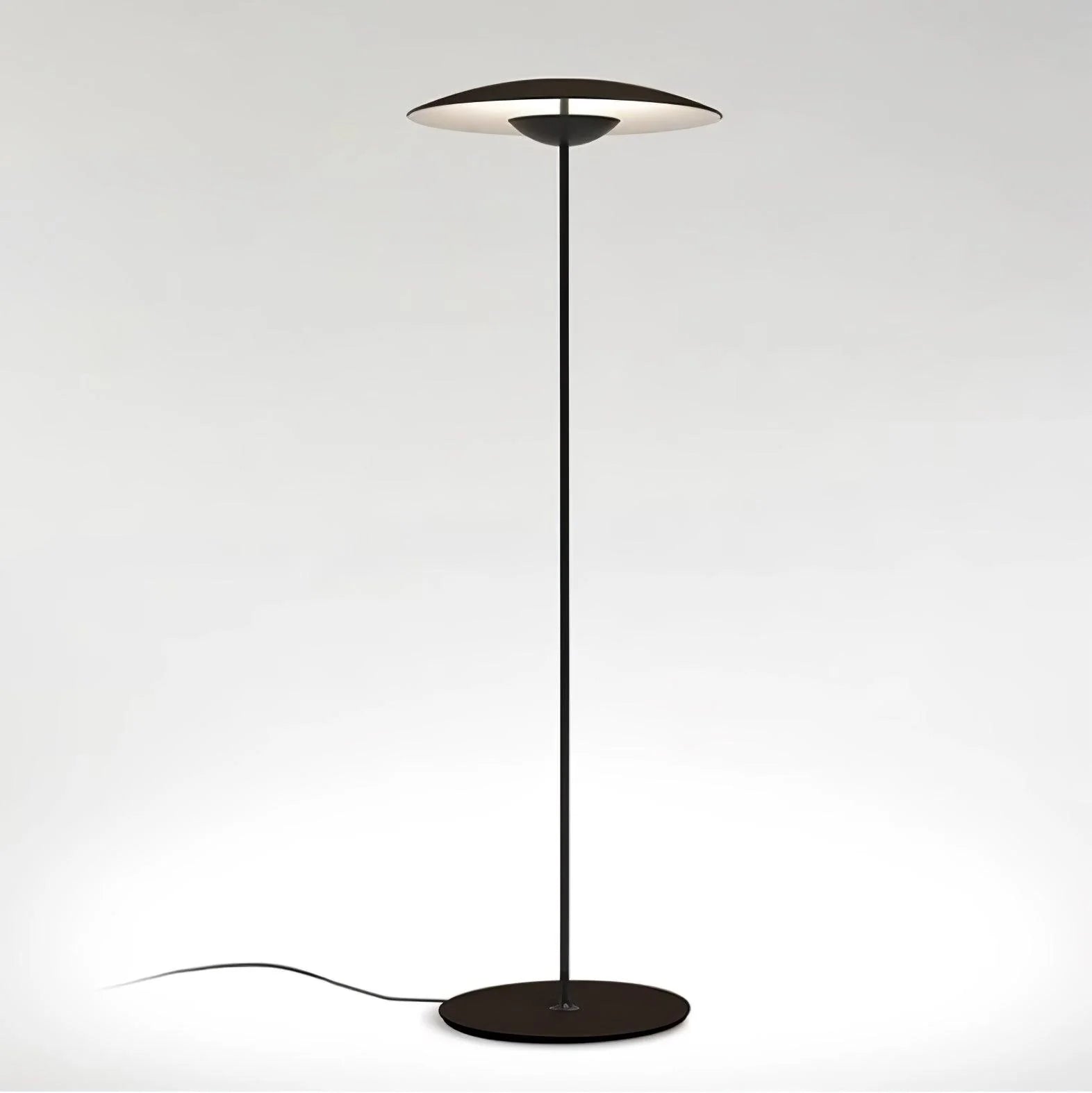 Innovative Directional Floor Lamp - Yiarolight
