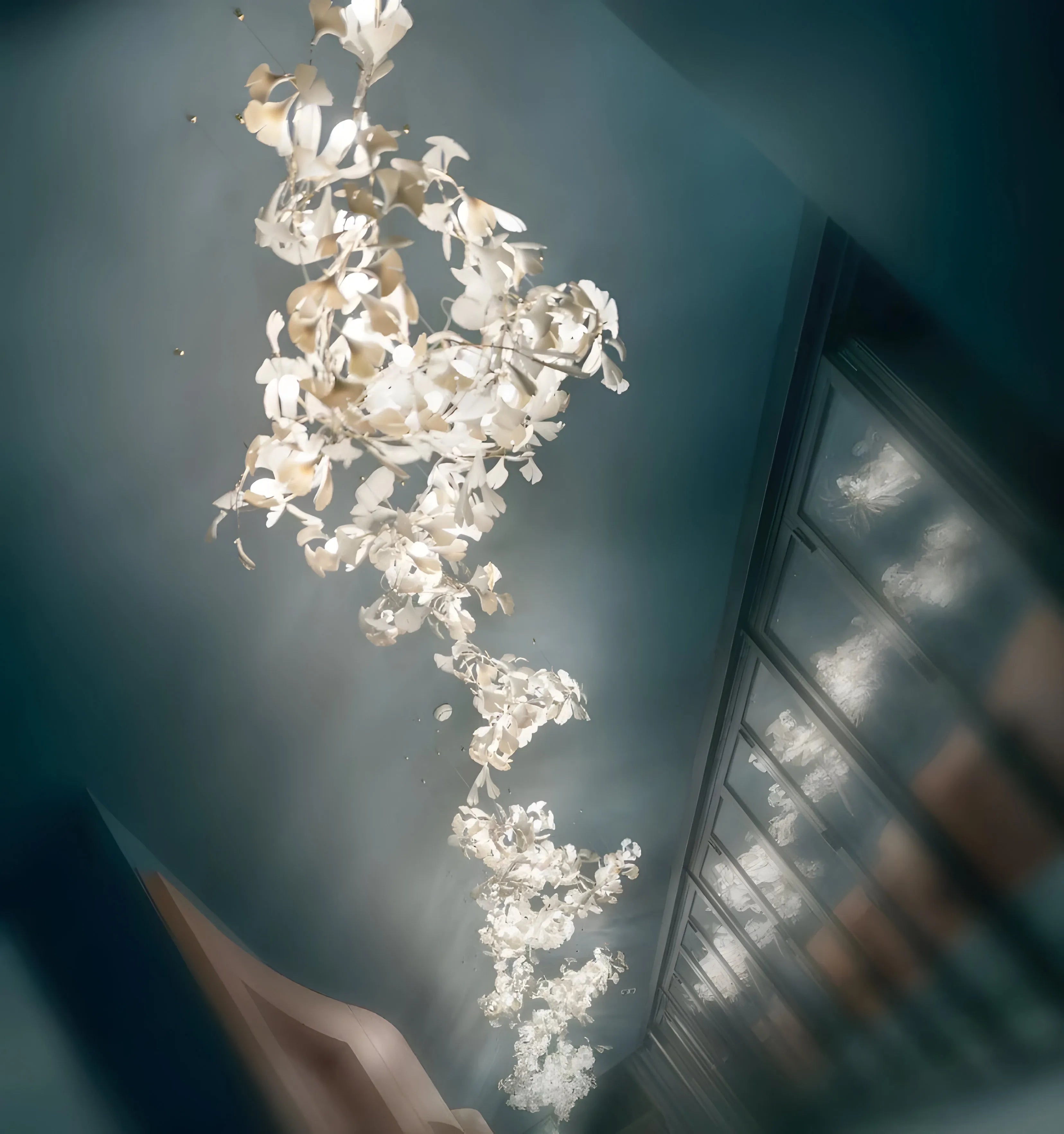 Gingko Chandelier E - Yiarolight
