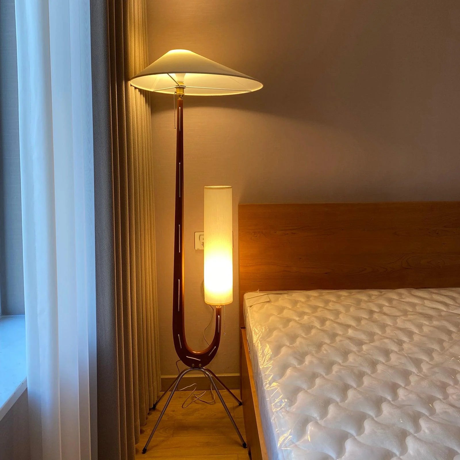 Giraffe Floor Lamp - Yiarolight