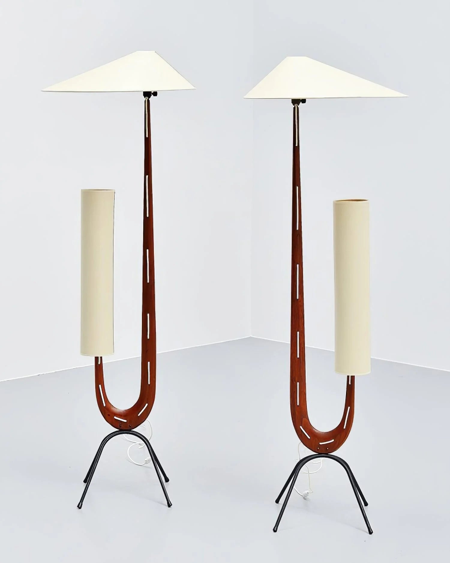 Giraffe Floor Lamp - Yiarolight