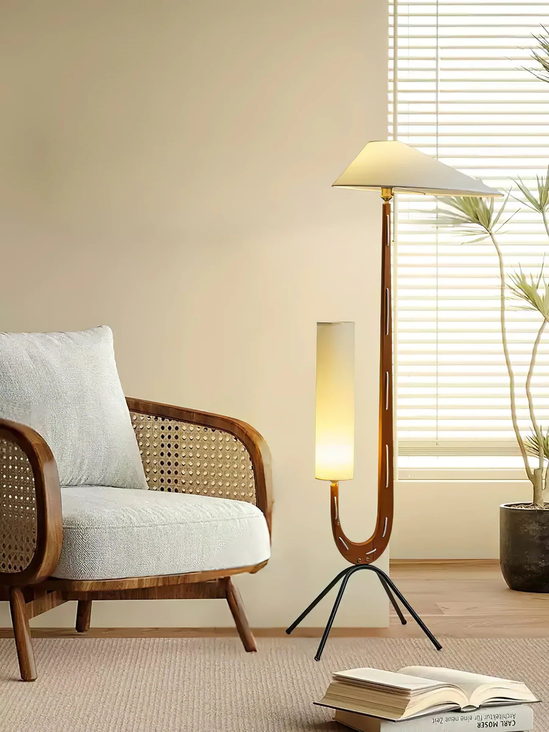 Giraffe Floor Lamp - Yiarolight