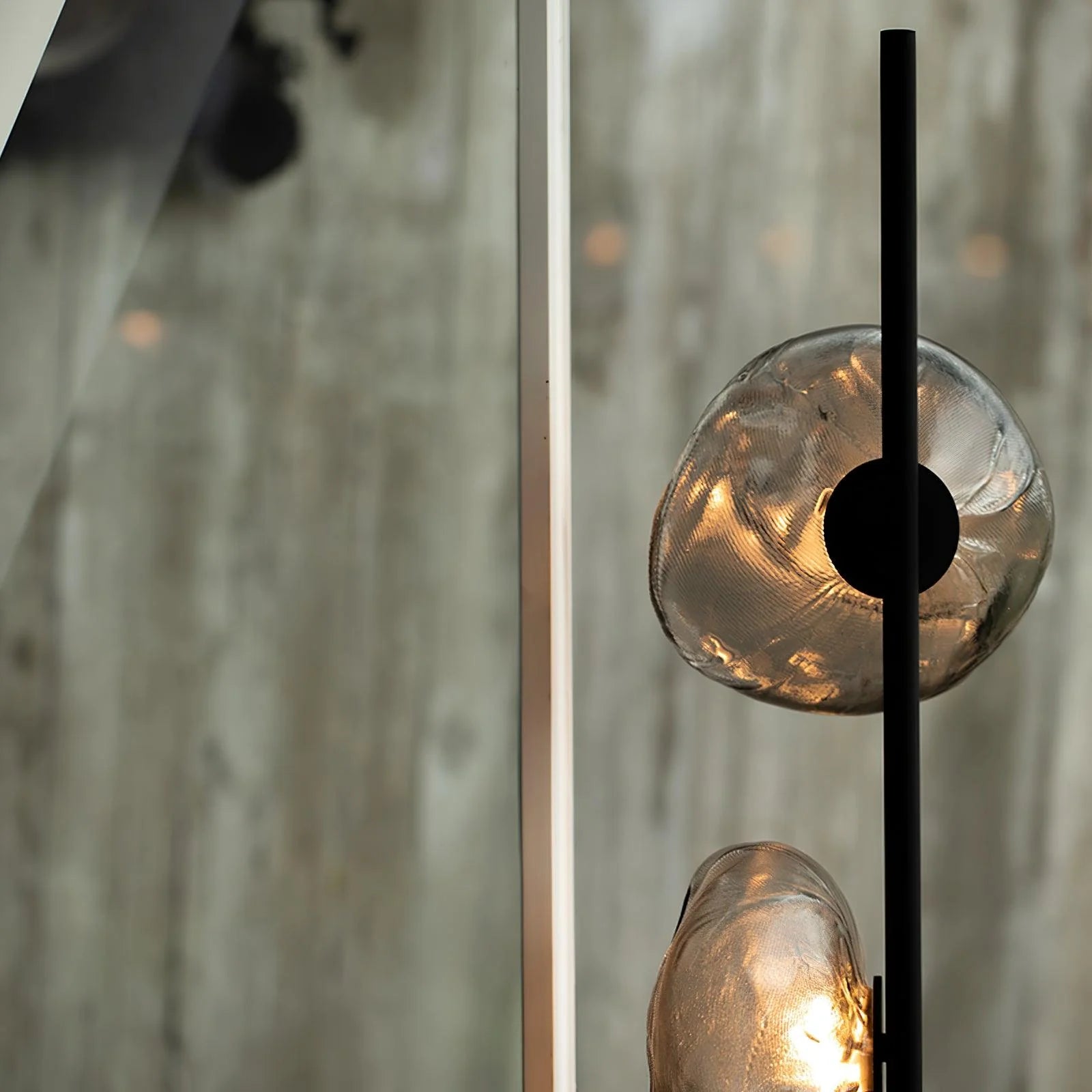 Glass Petals Floor Lamp - Yiarolight