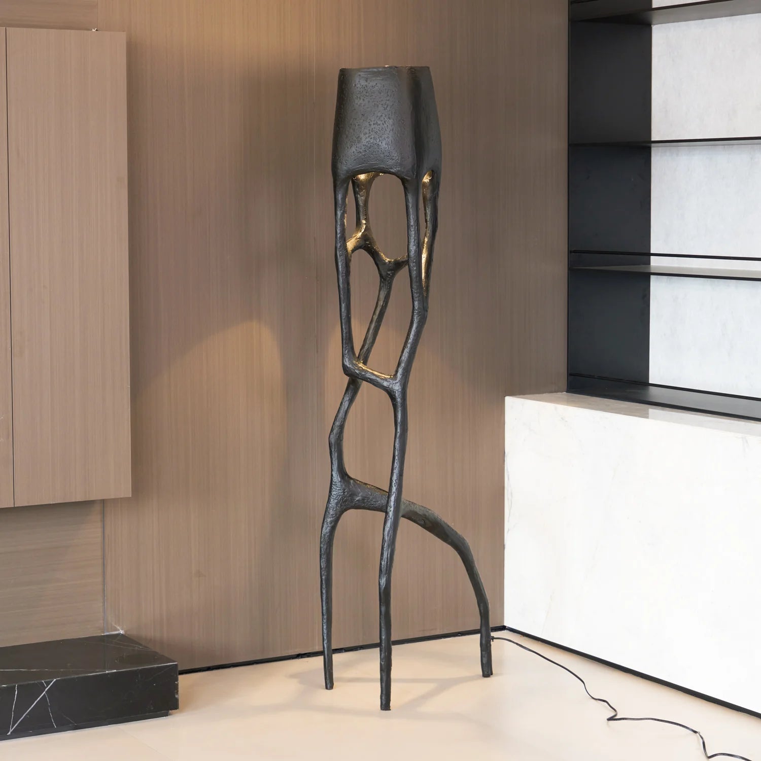 Gothic Sculpture Floor Lamp - Yiarolight