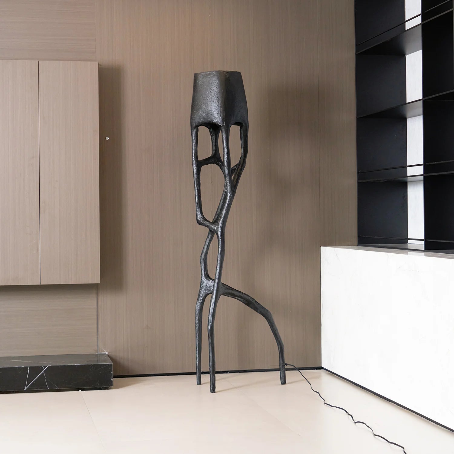 Gothic Sculpture Floor Lamp - Yiarolight