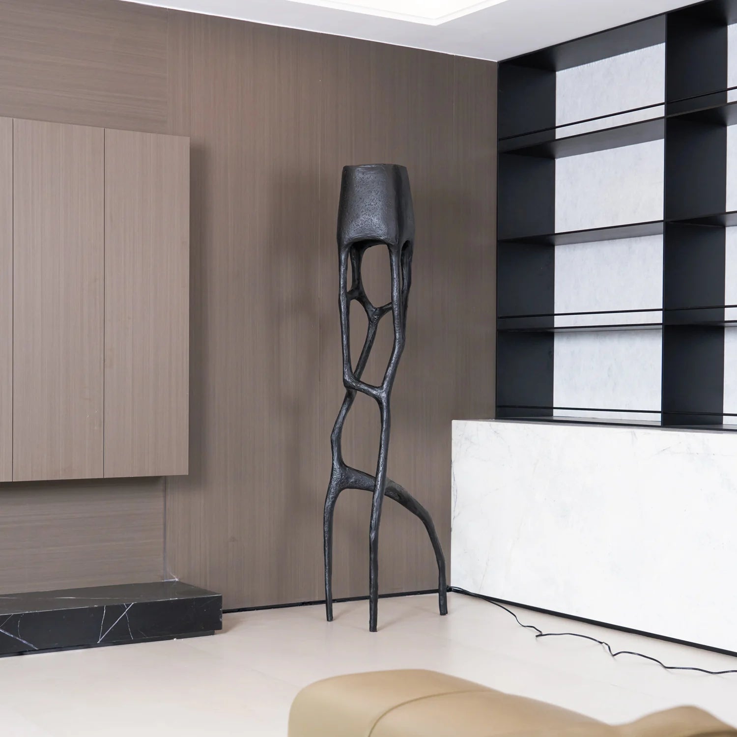 Gothic Sculpture Floor Lamp - Yiarolight