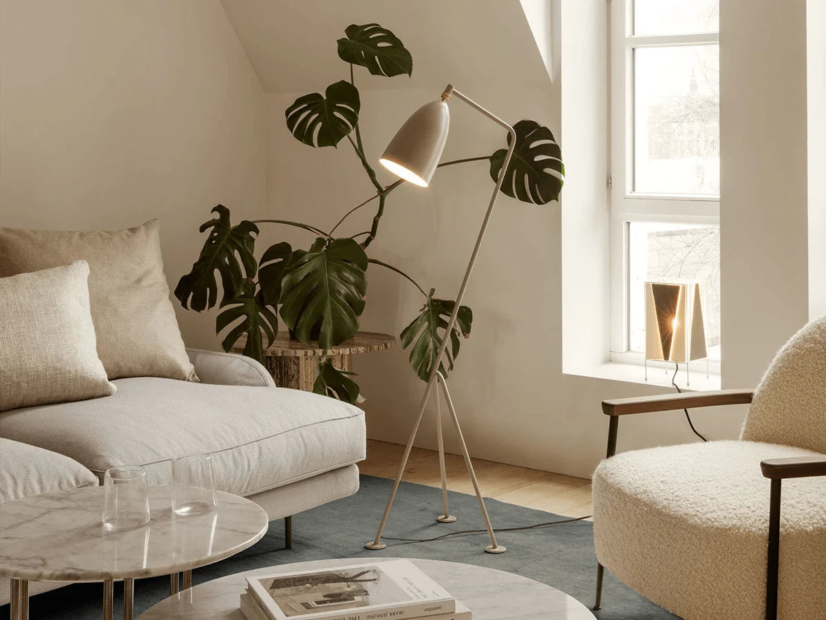Lean Floor Lamp - Yiarolight