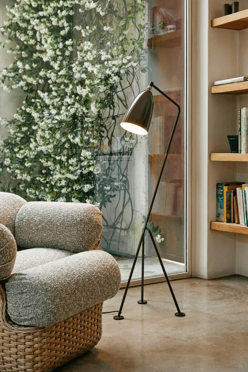 Lean Floor Lamp - Yiarolight