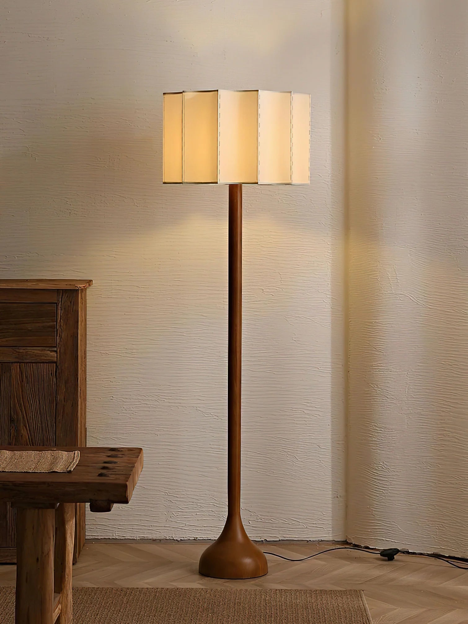 Hakka Floor Lamp - Yiarolight