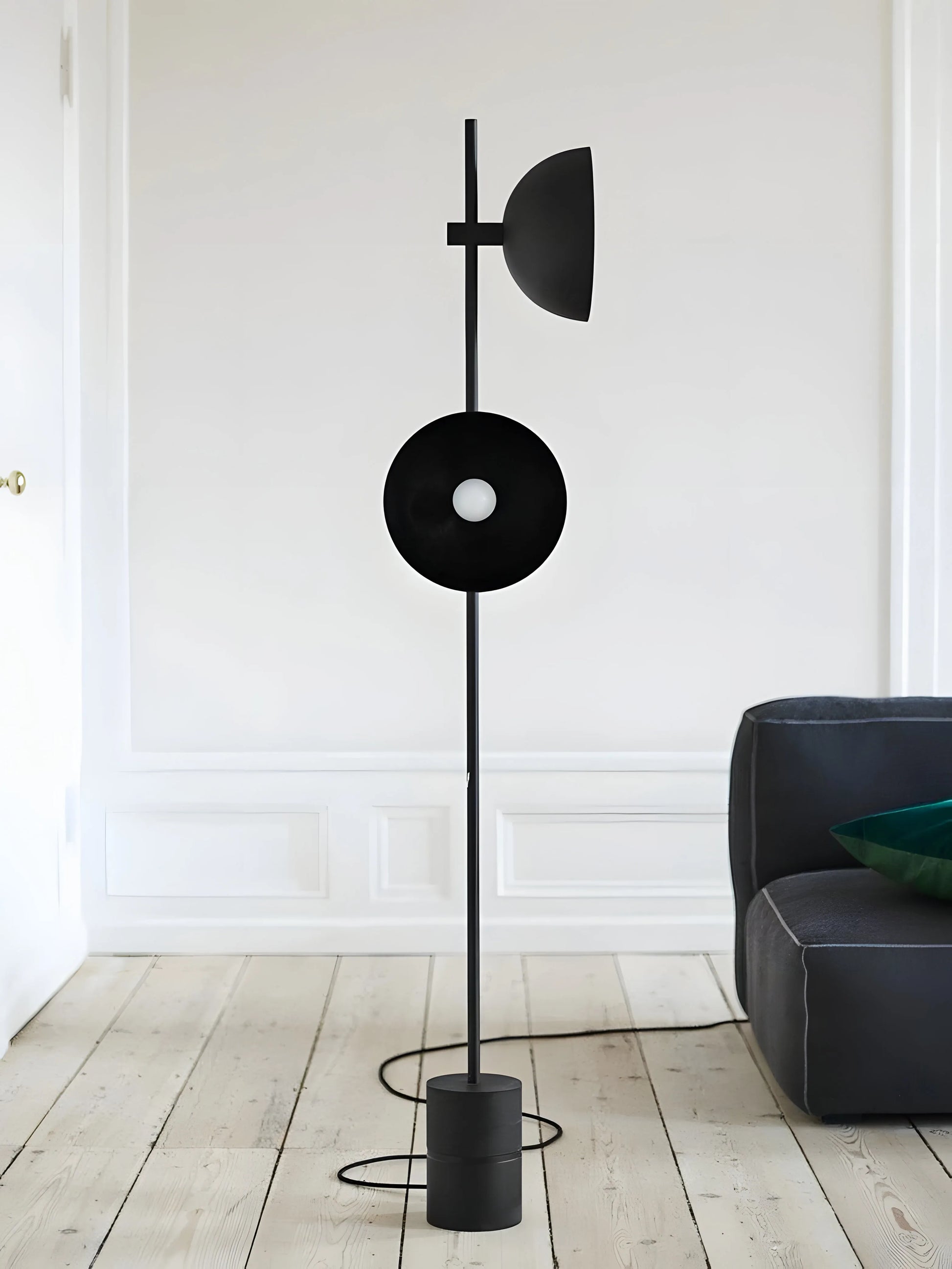 Studio Floor Lamp - Yiarolight