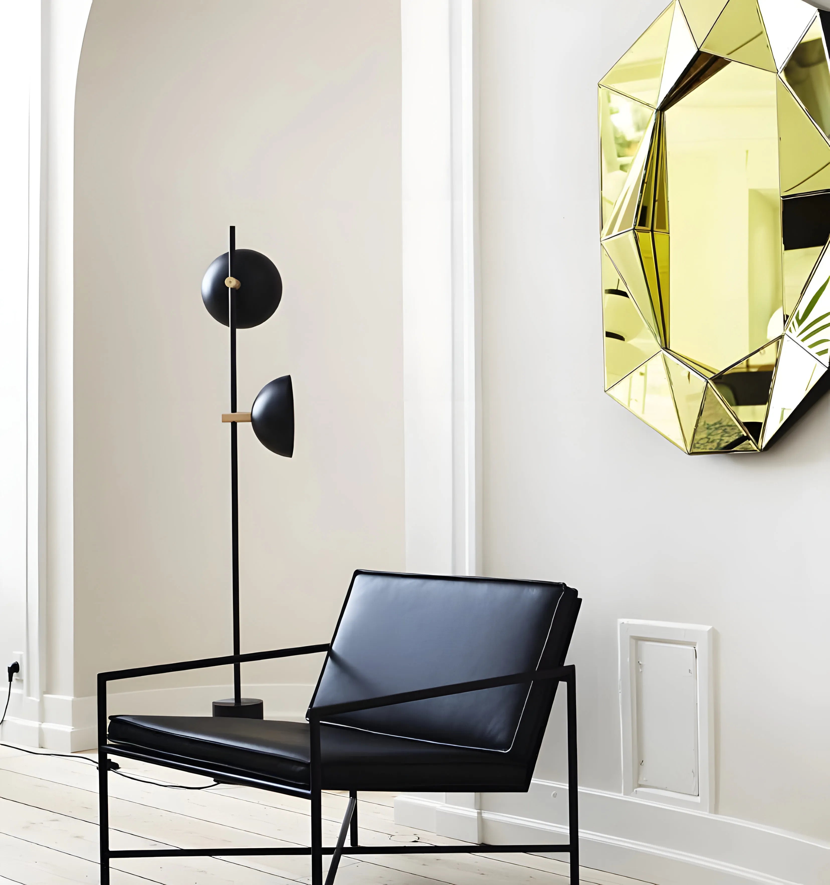 Studio Floor Lamp - Yiarolight