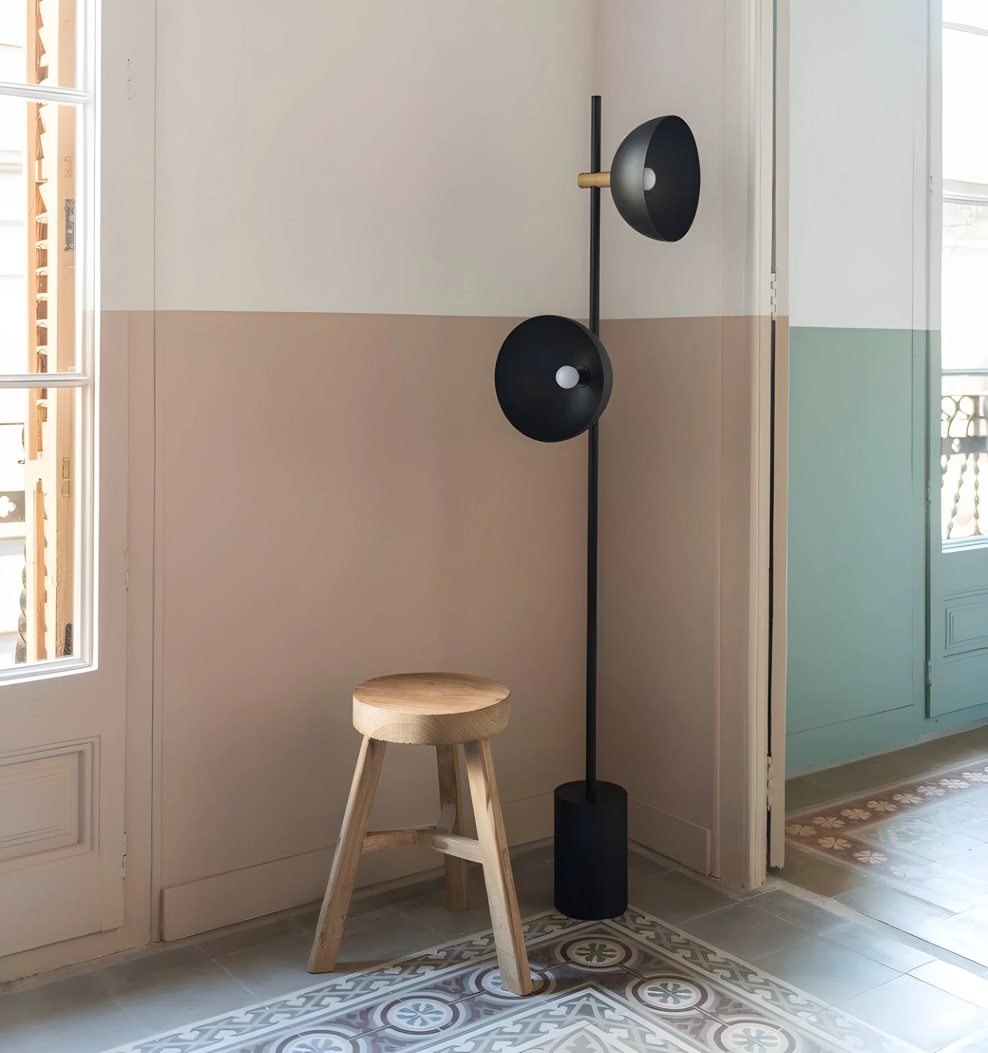 Studio Floor Lamp - Yiarolight