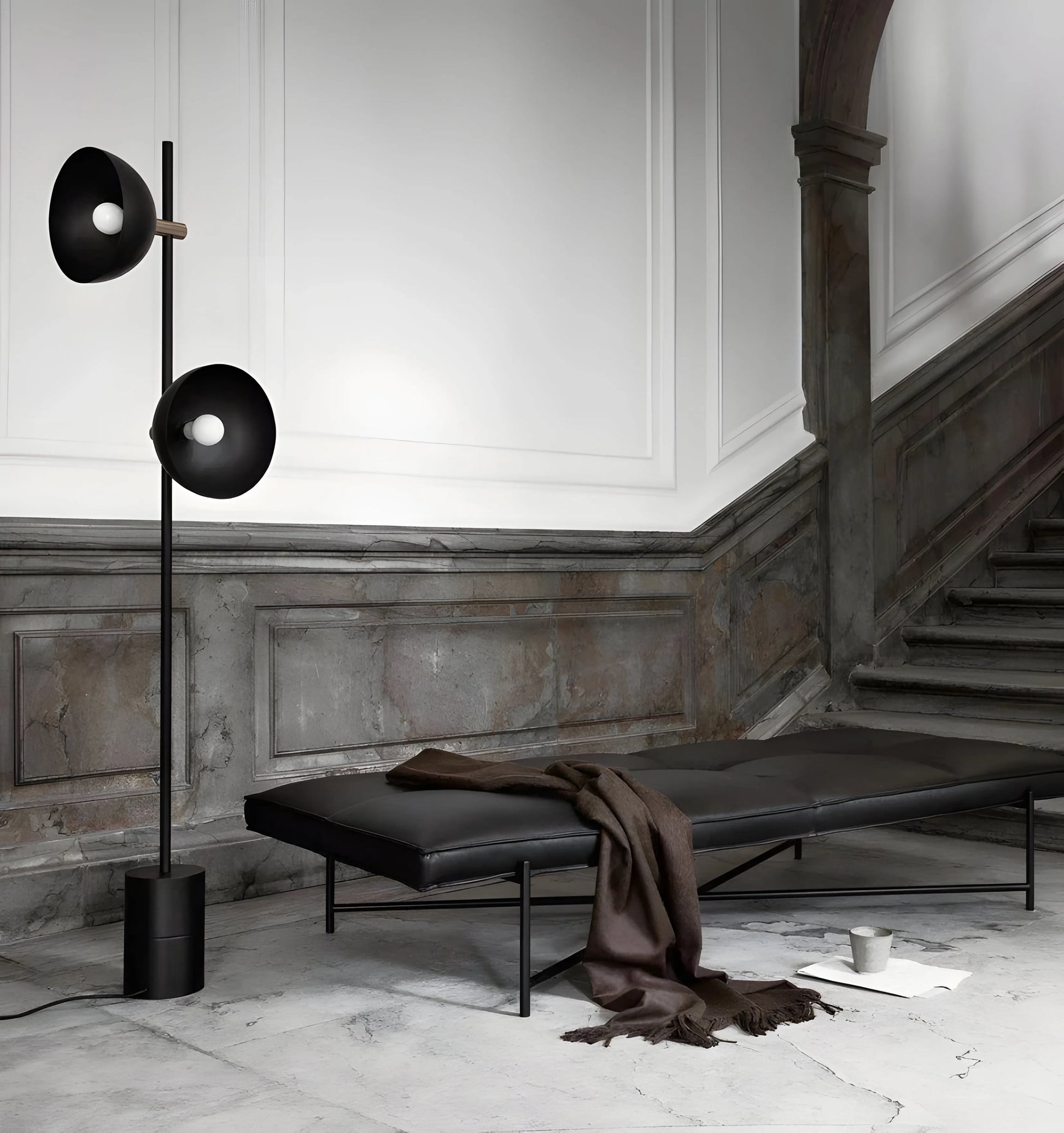 Studio Floor Lamp - Yiarolight