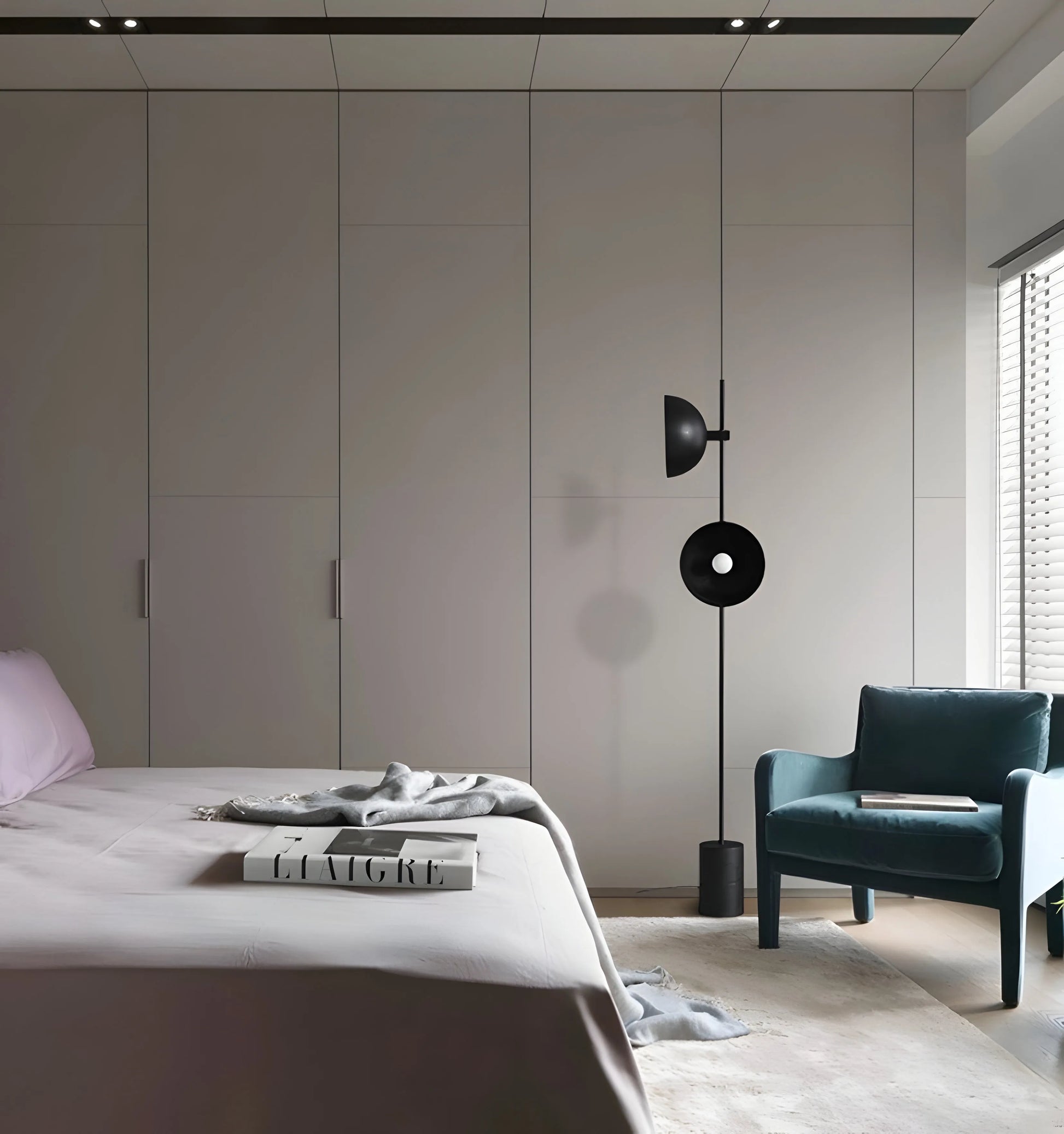 Studio Floor Lamp - Yiarolight