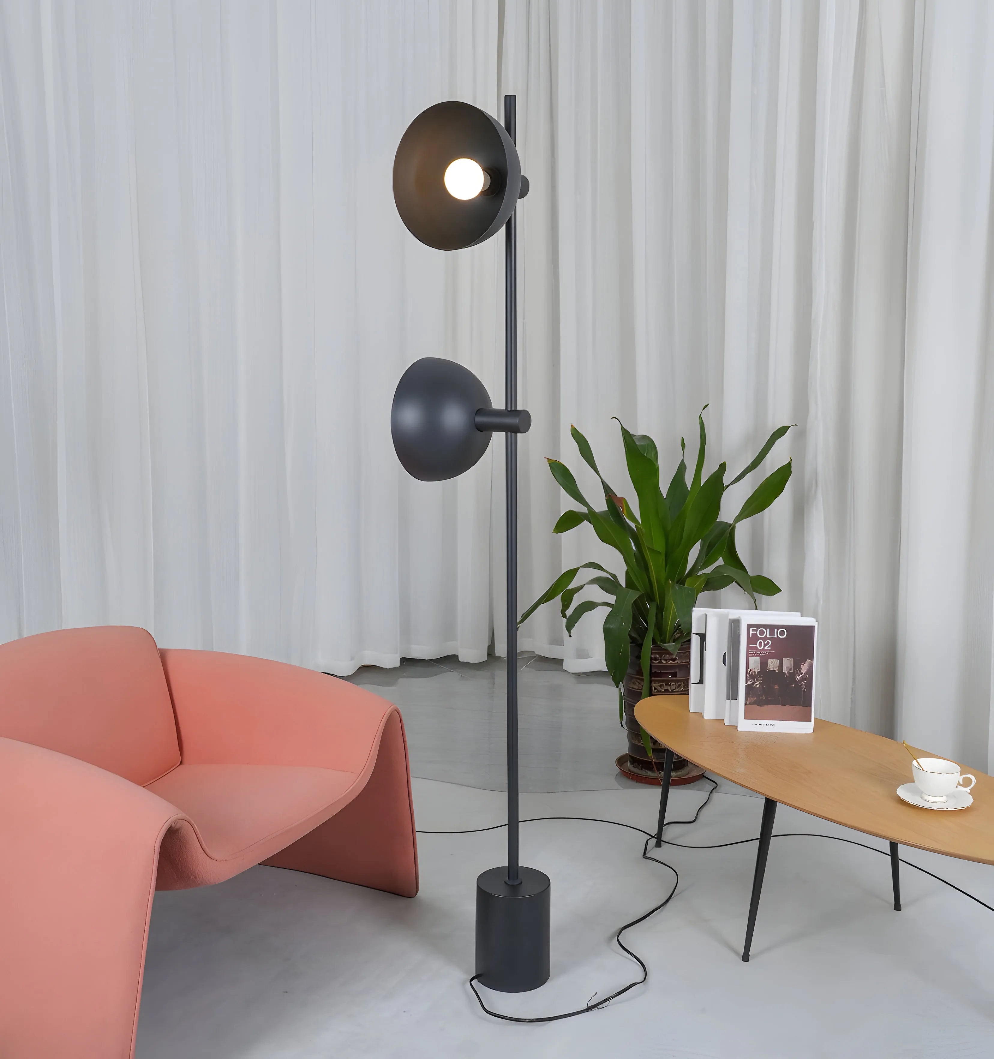 Studio Floor Lamp - Yiarolight