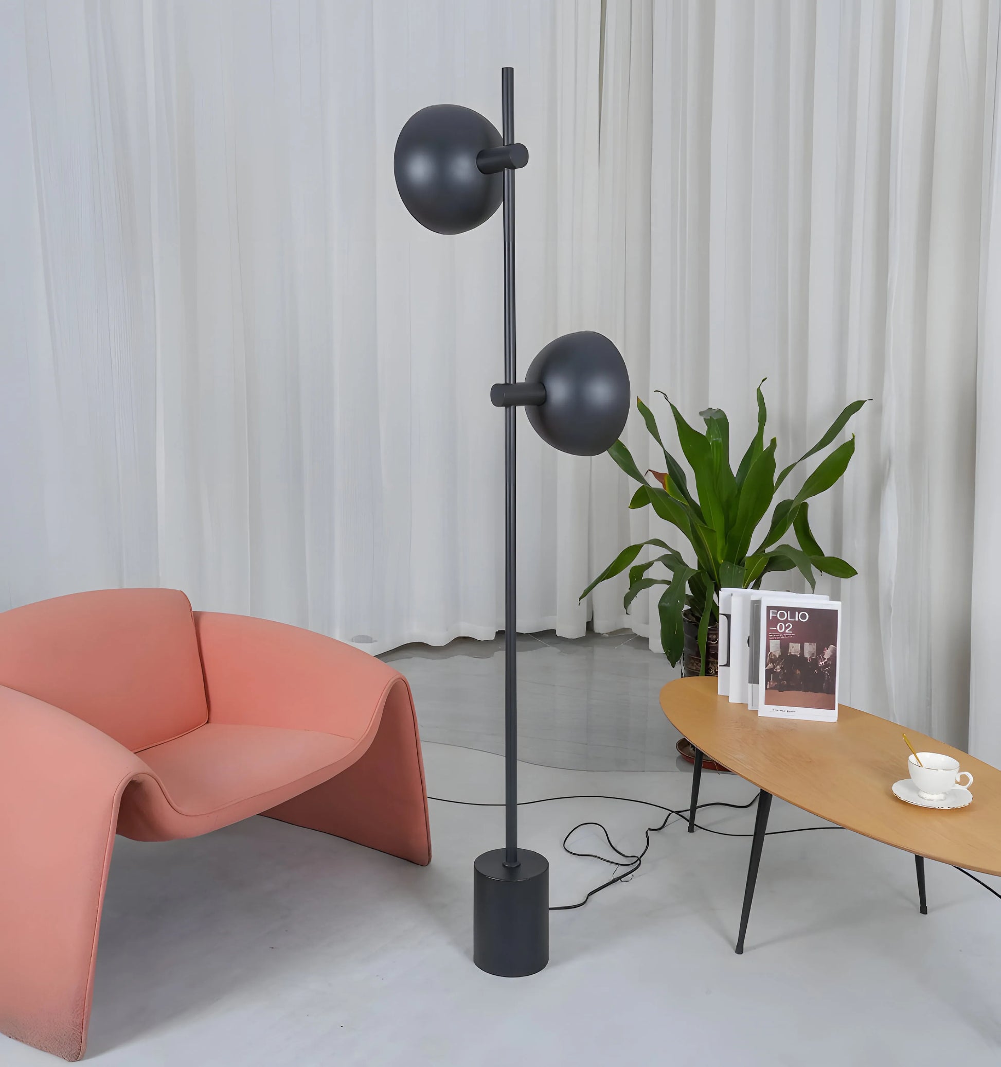 Studio Floor Lamp - Yiarolight