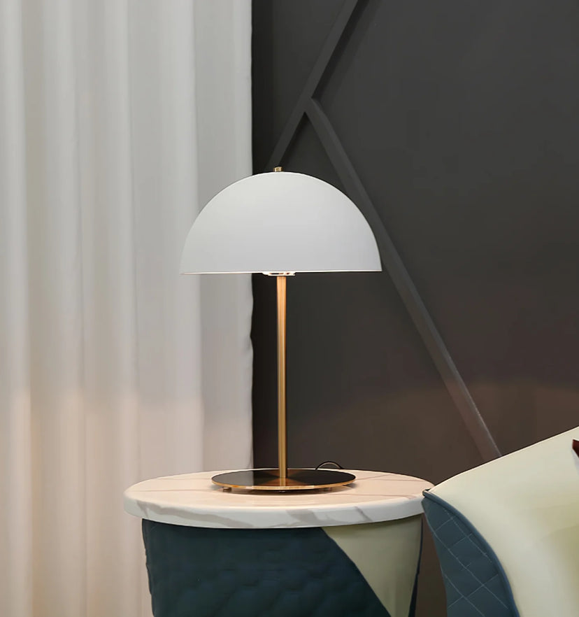 Hanna Table Lamp - Yiarolight