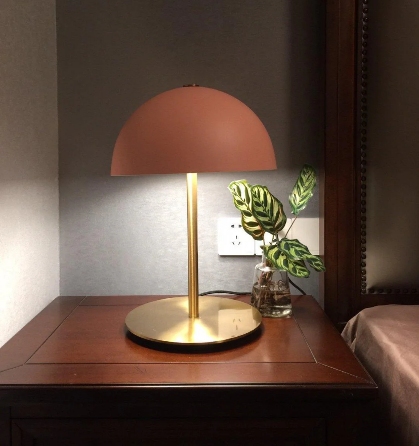 Hanna Table Lamp - Yiarolight