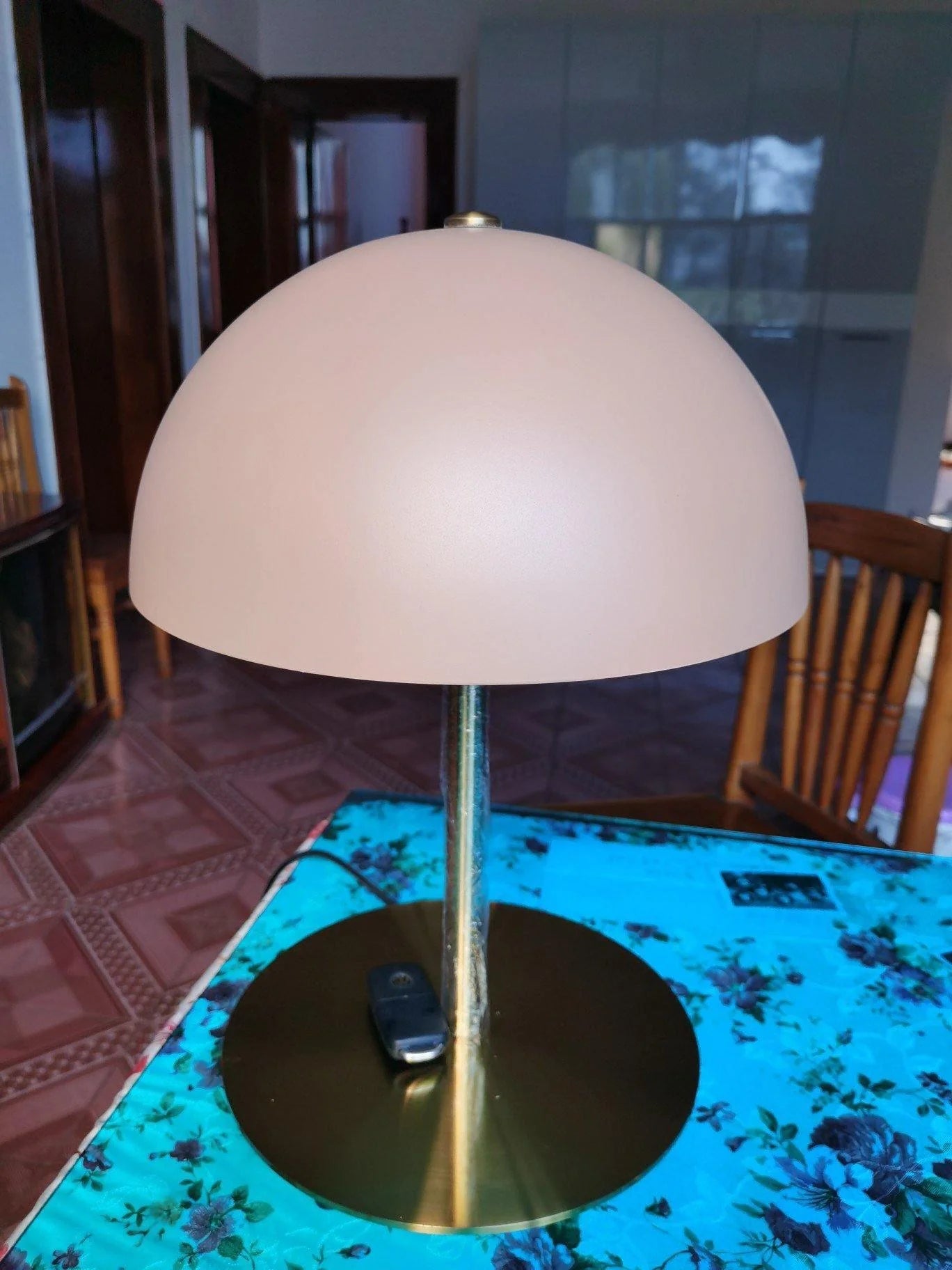 Hanna Table Lamp - Yiarolight
