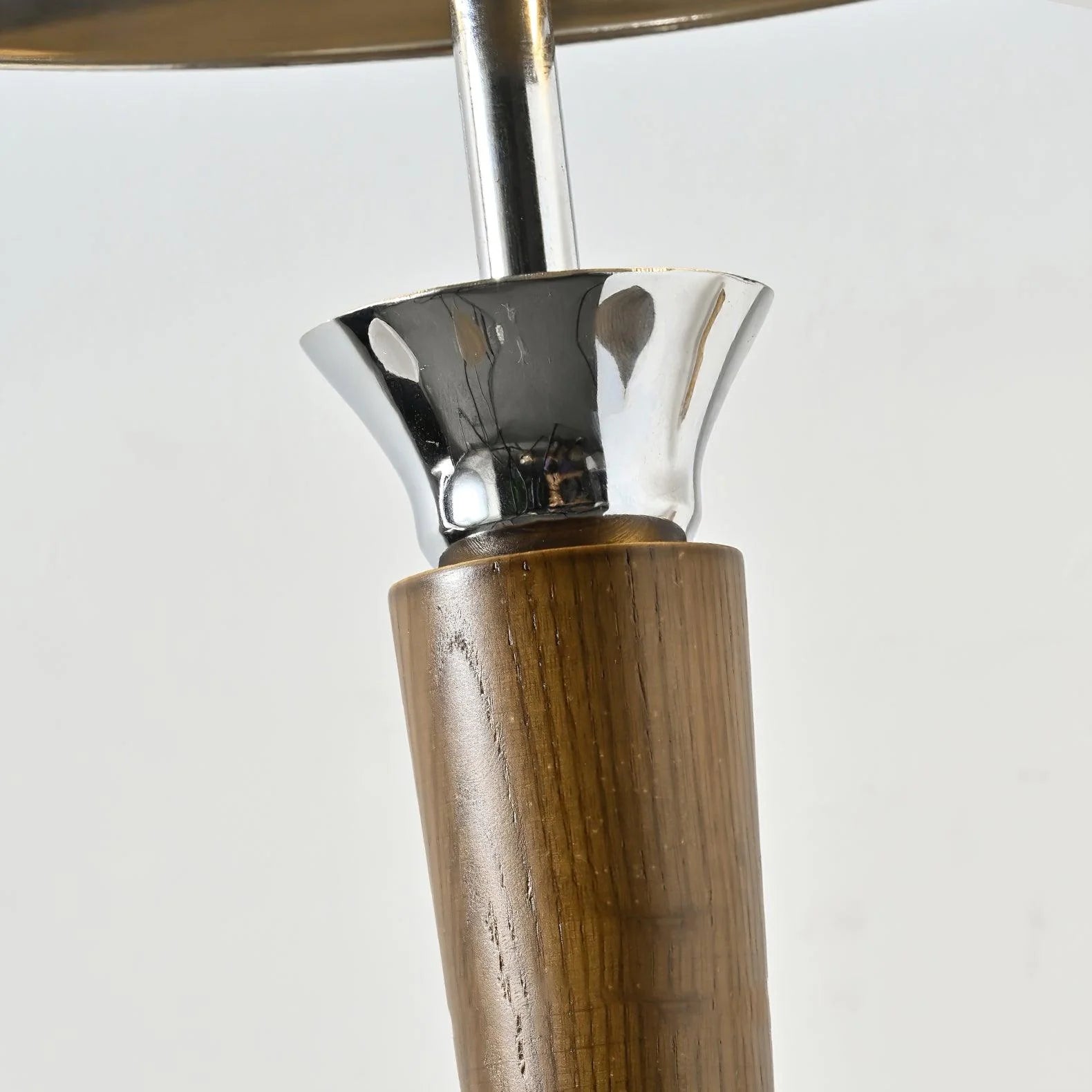 Helmet Floor Lamp - Yiarolight