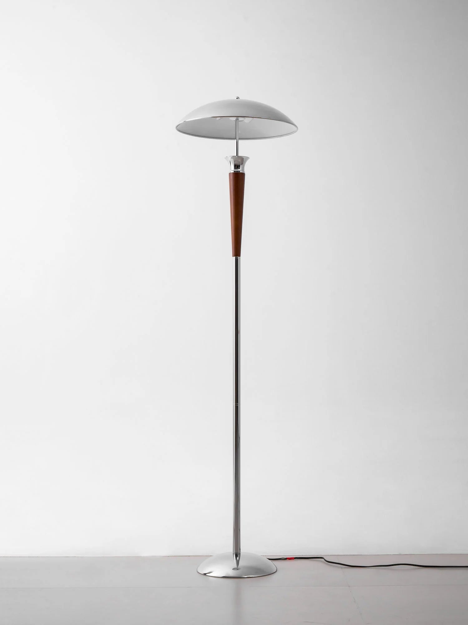Helmet Floor Lamp - Yiarolight