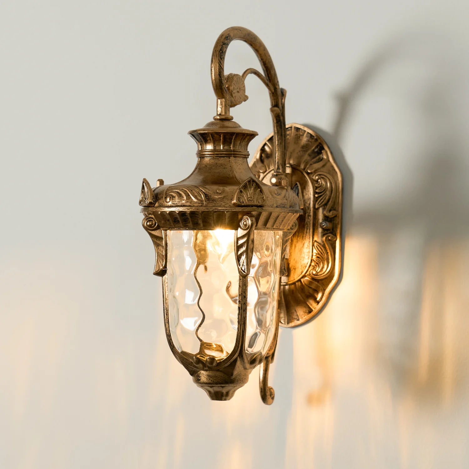 Heritage Outdoor Wall Lamp - Auraolight