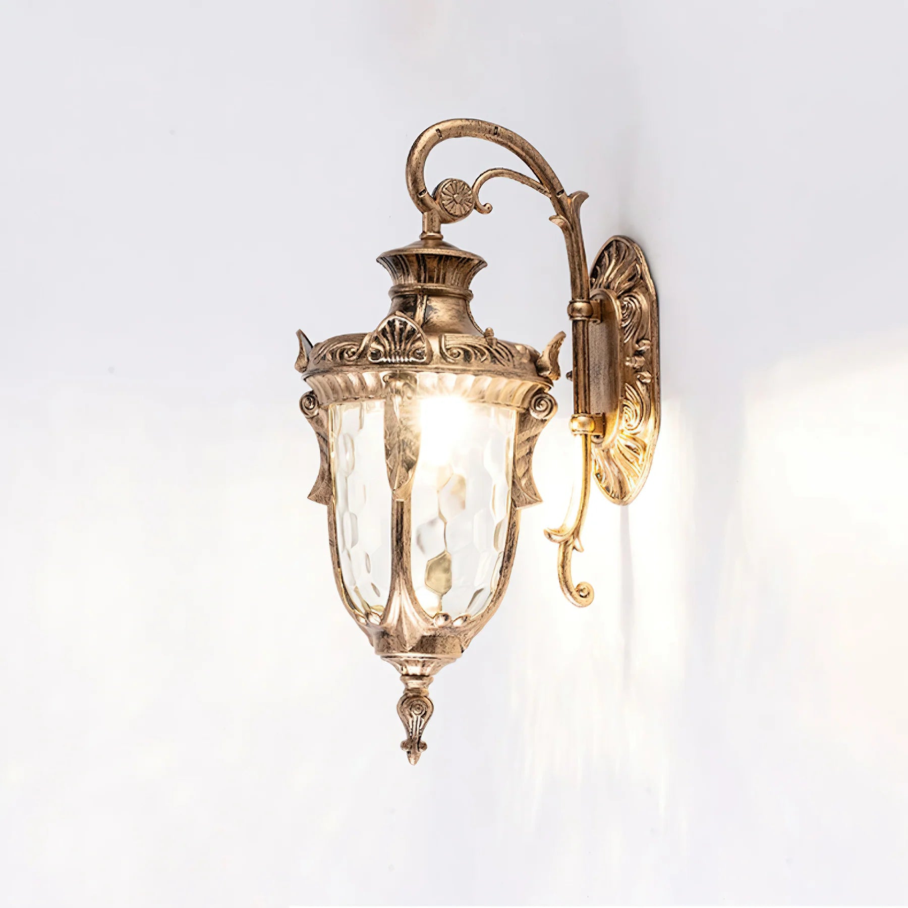 Heritage Outdoor Wall Lamp - Auraolight