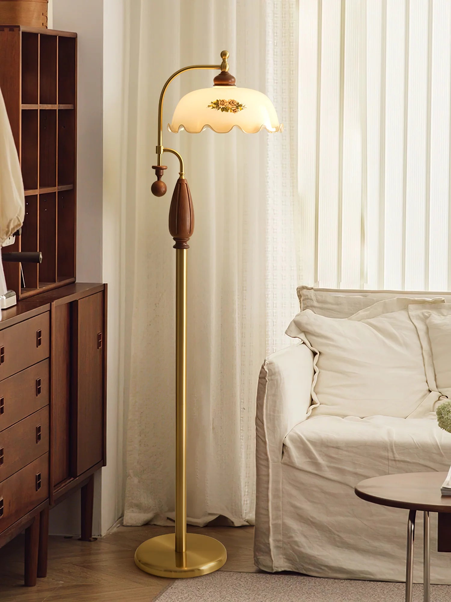 Heritage Bloom Floor Lamp - Yiarolight