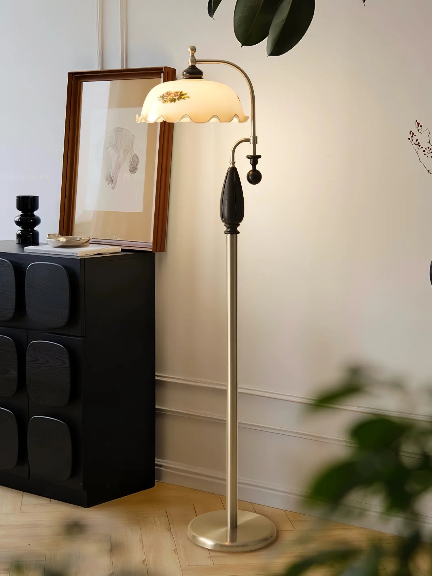 Heritage Bloom Floor Lamp - Yiarolight