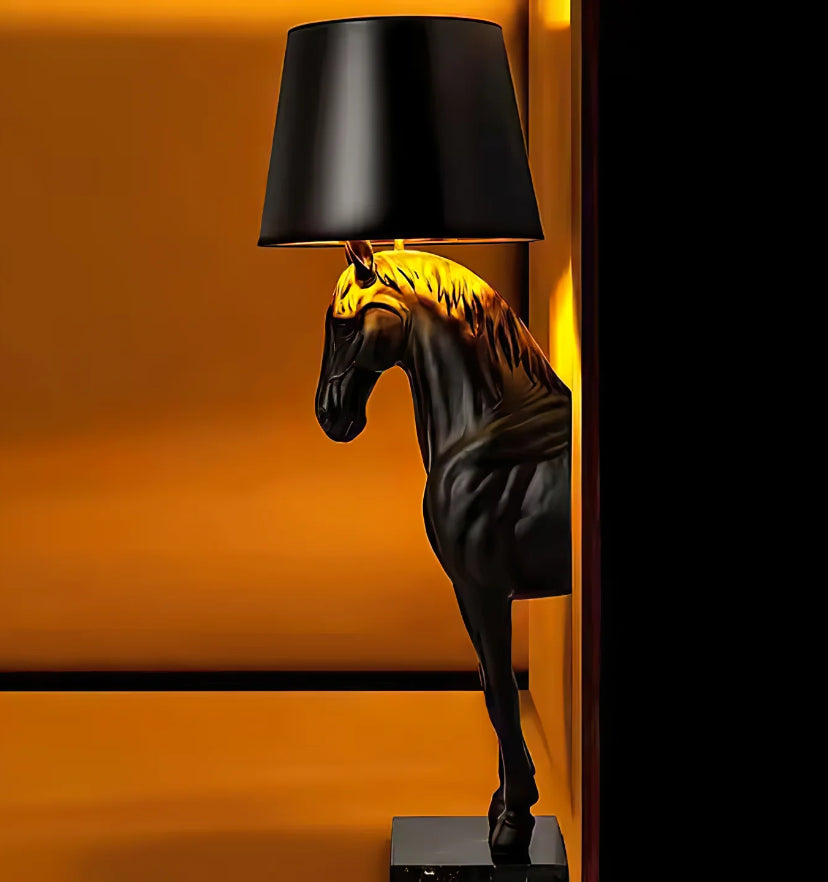 Horse Statue Floor Lamp - Auraolight