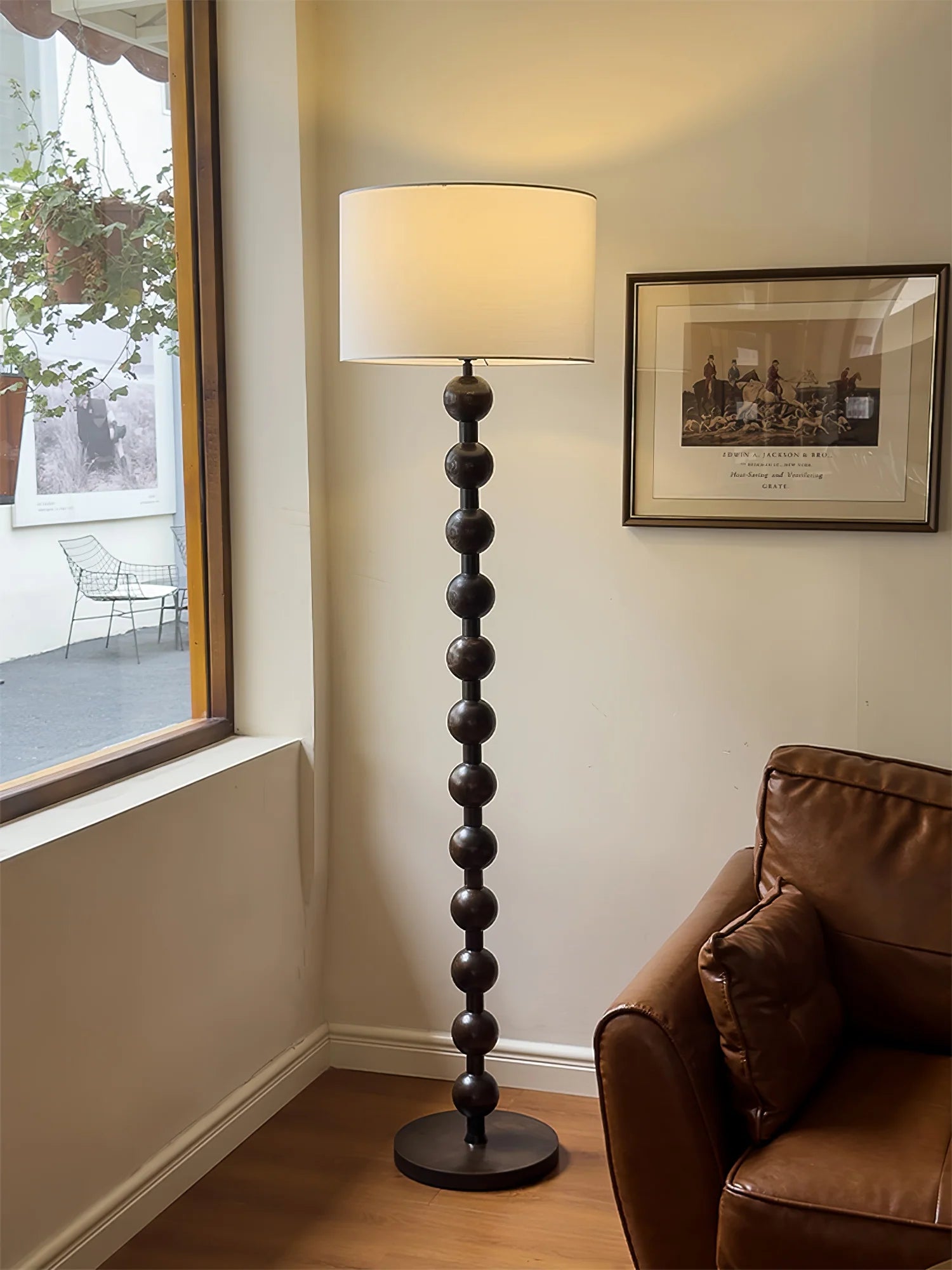 Hugo Barbell Floor Lamp - Yiarolight