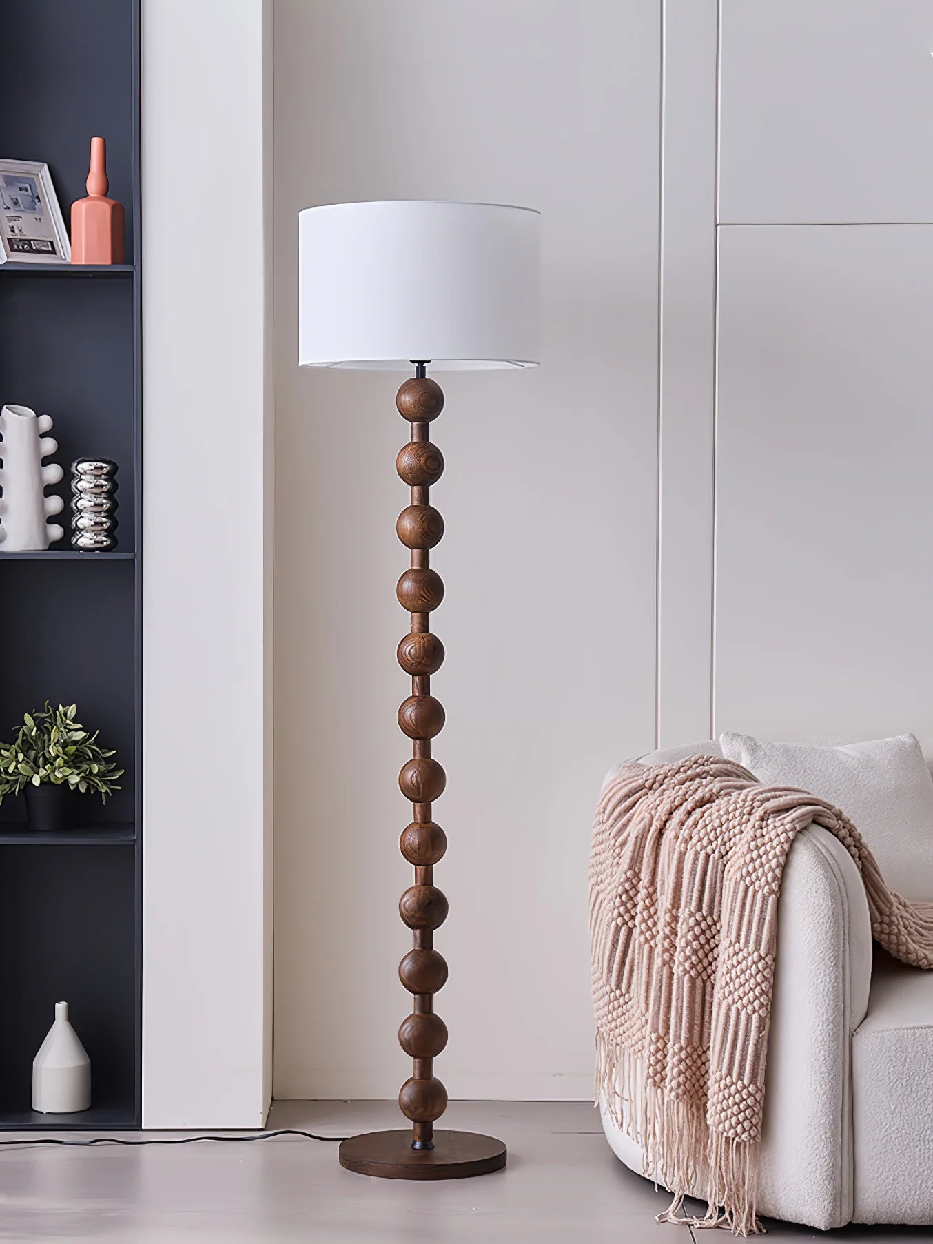 Hugo Barbell Floor Lamp - Yiarolight