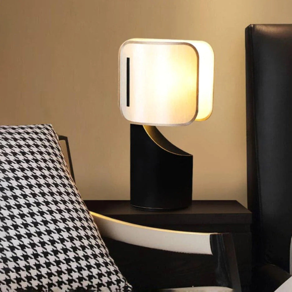 IBIZA Table Lamp - Yiarolight