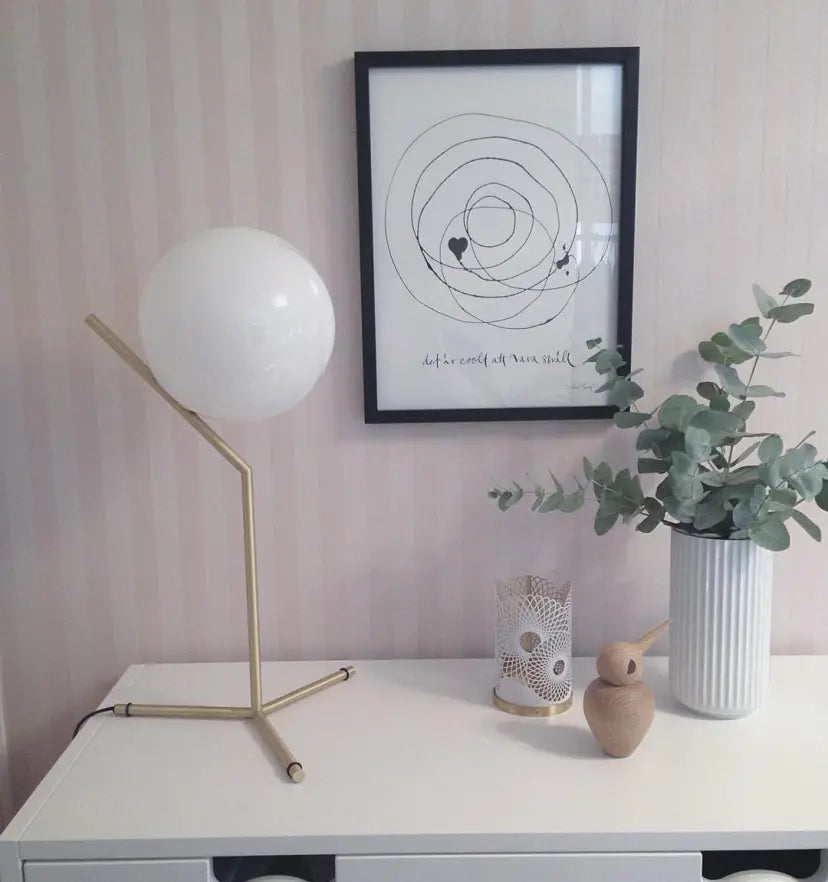 Artemide Table Lamp - Yiarolight