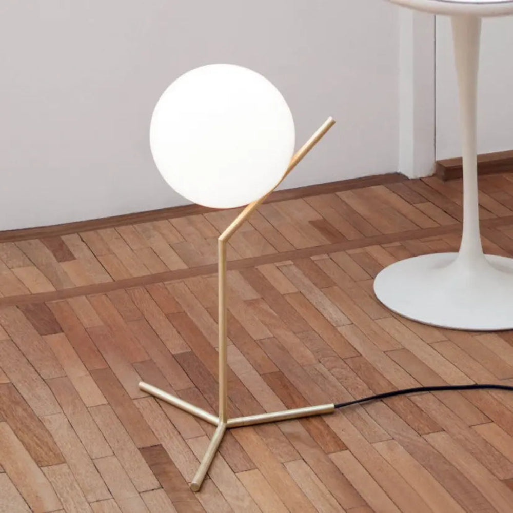 Artemide Table Lamp - Yiarolight