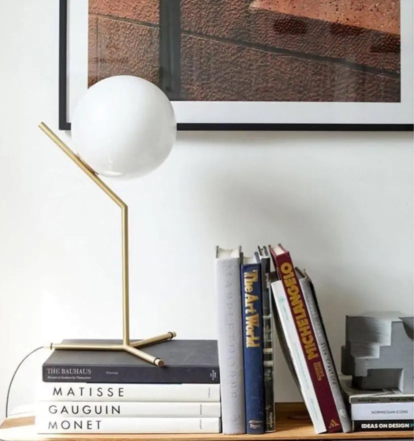 Artemide Table Lamp - Yiarolight
