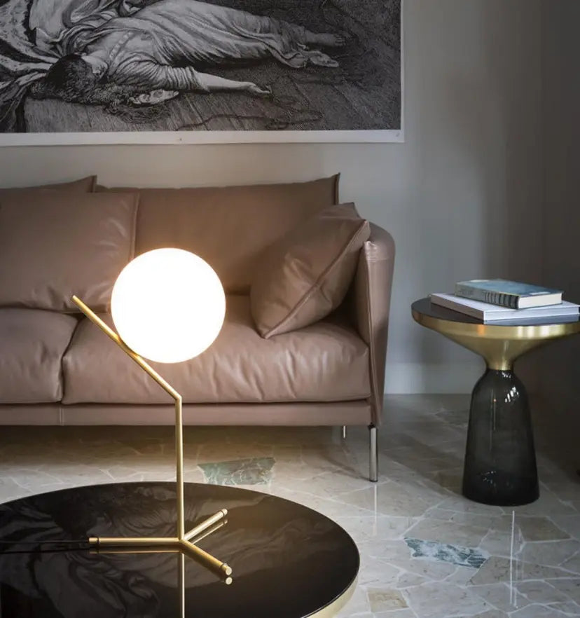 Artemide Table Lamp - Yiarolight