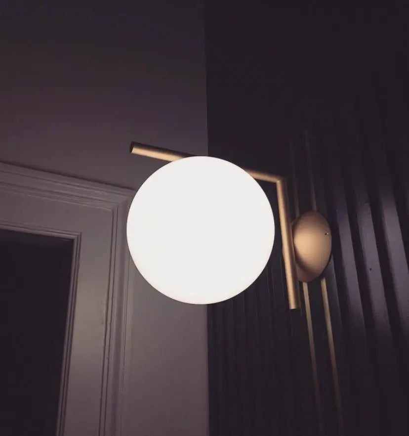 Artemide Wall Lamp - Yiarolight