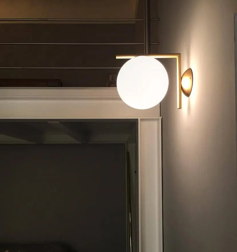 Artemide Wall Lamp - Yiarolight