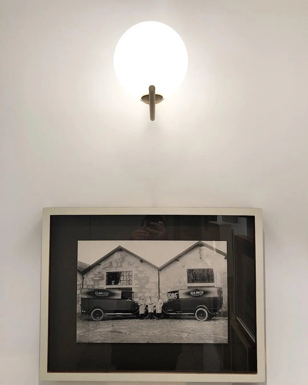Artemide Wall Lamp - Yiarolight