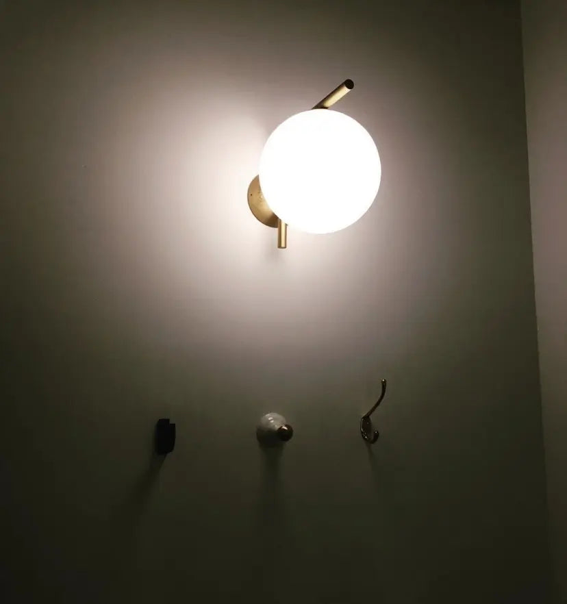 Artemide Wall Lamp - Yiarolight