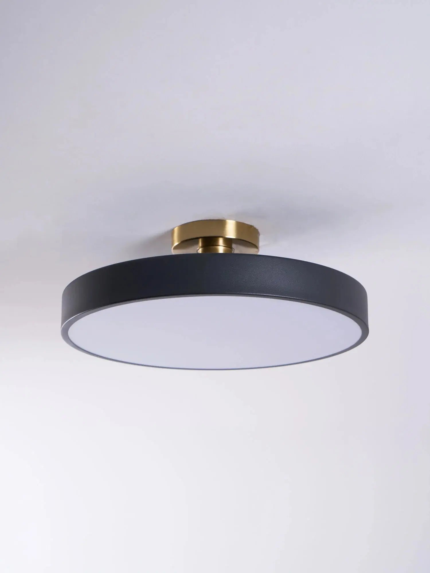 Isla Flush Mount Ceiling Lamp - Yiarolight