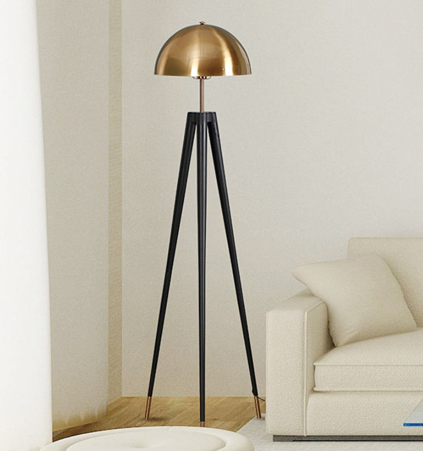JUSTICE FLOOR LAMP