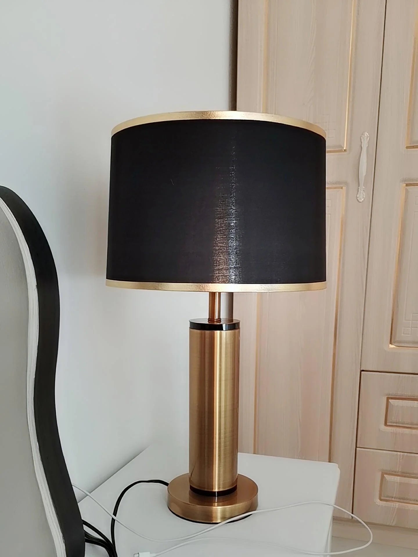 Jaspar Table Lamp - Yiarolight