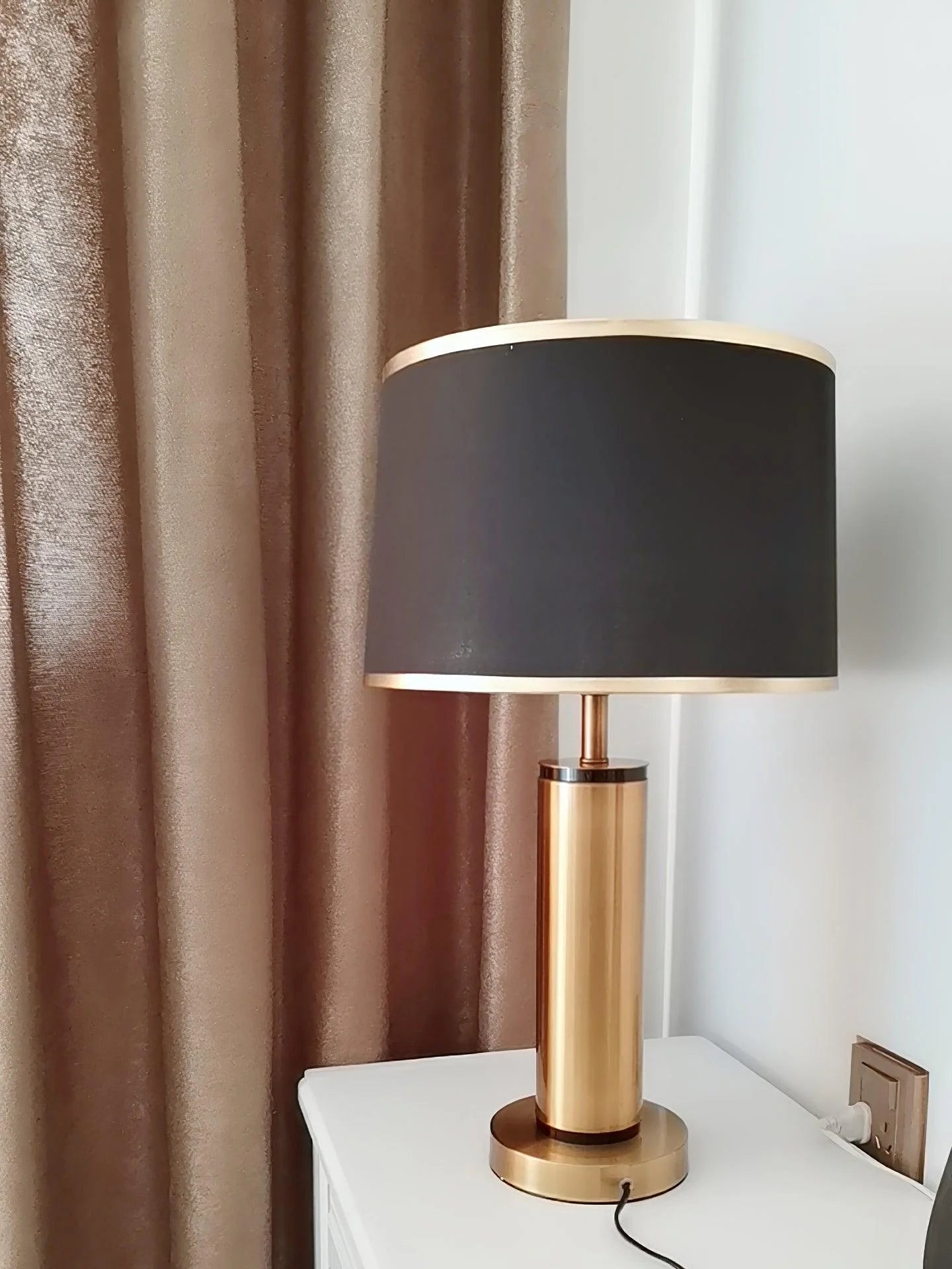 Jaspar Table Lamp - Yiarolight